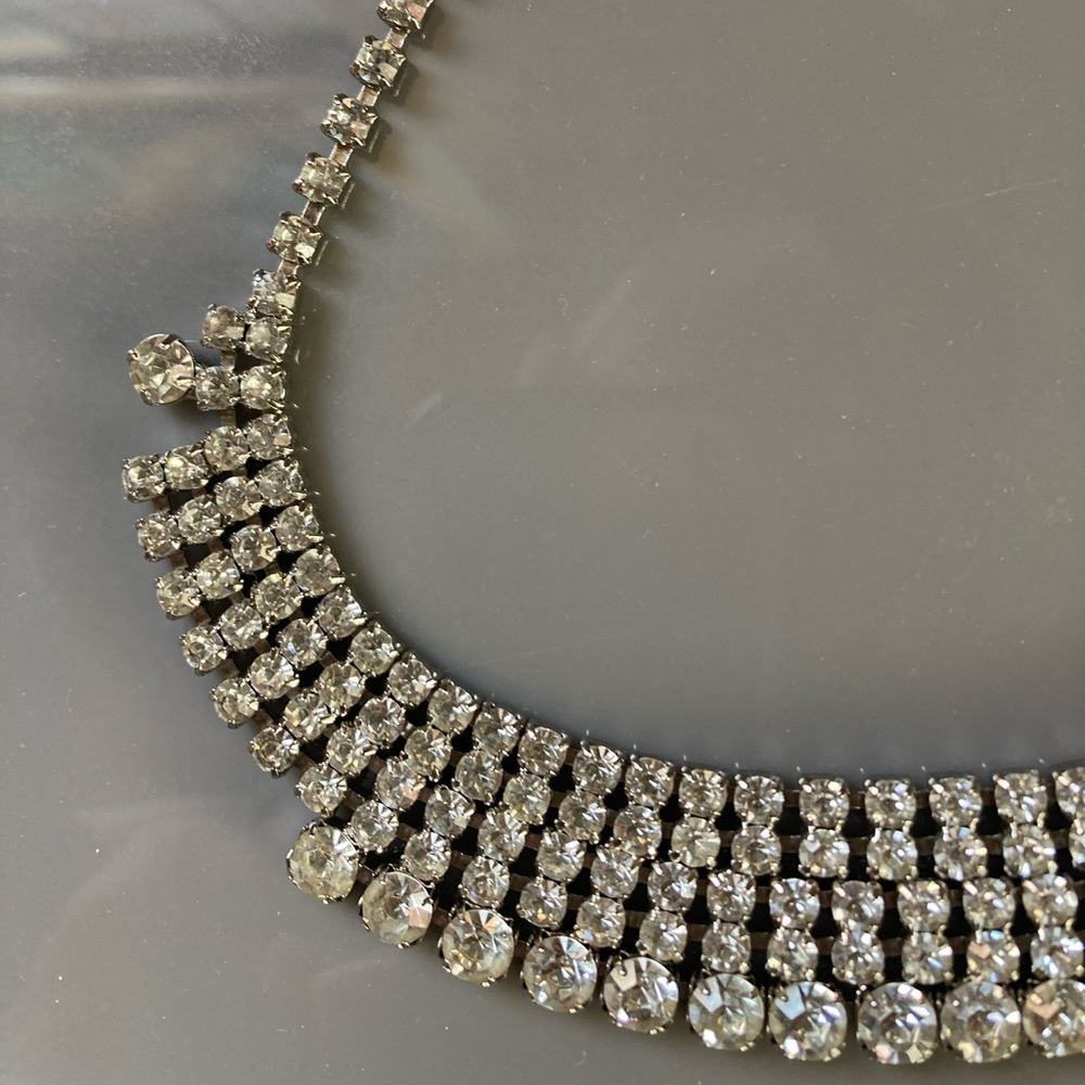 Vintage Rhinestone Necklace - Picture 3 of 8